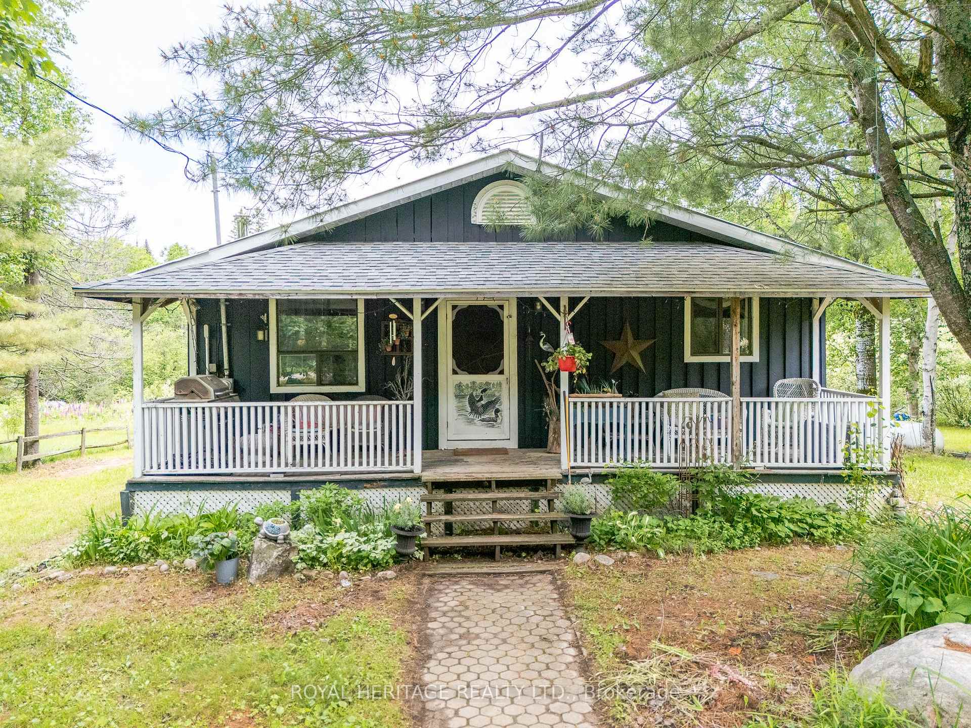 34 Gordon Point Road, Magnetawan, ON P0A 1P0, Magnetawan — photo 1