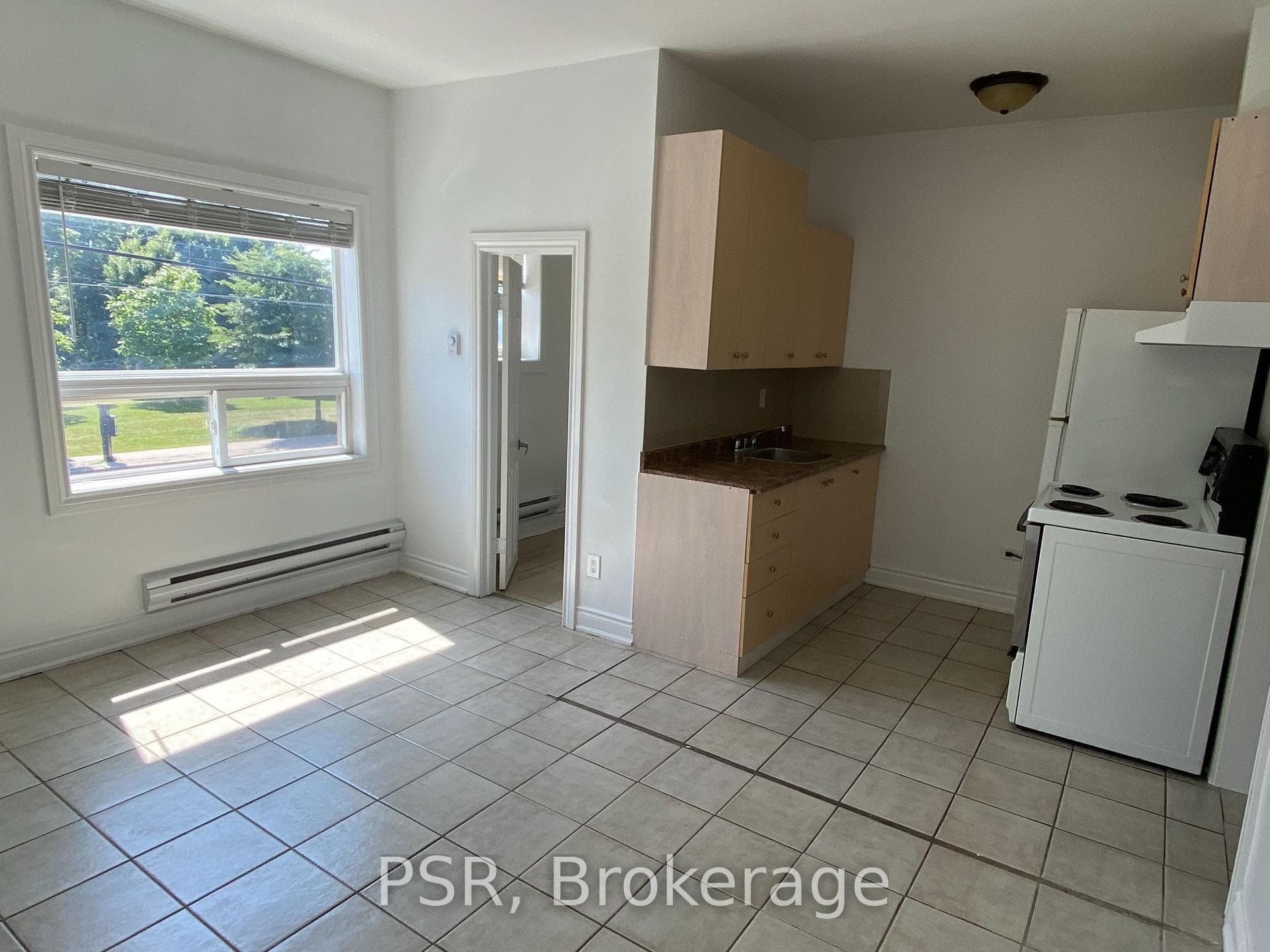 3110 Lake Shore Boulevard W 2, Toronto, ON M8V 1L2, Toronto W06 — photo 1