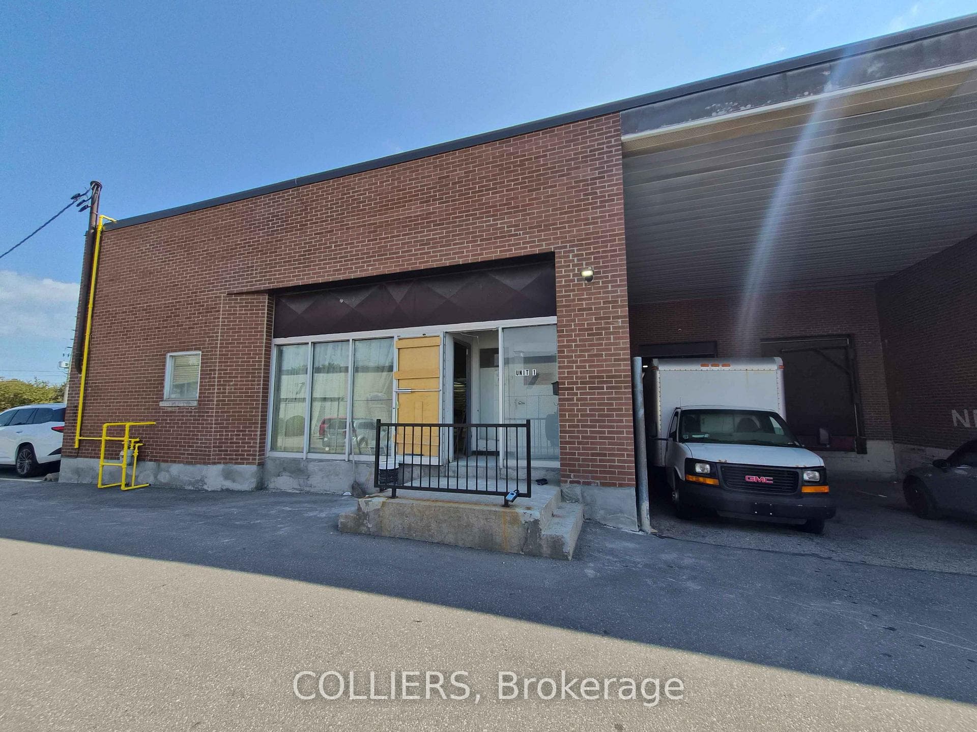 51 Esna Park Drive 1, Markham, ON L3R 1C9, Markham — photo 1