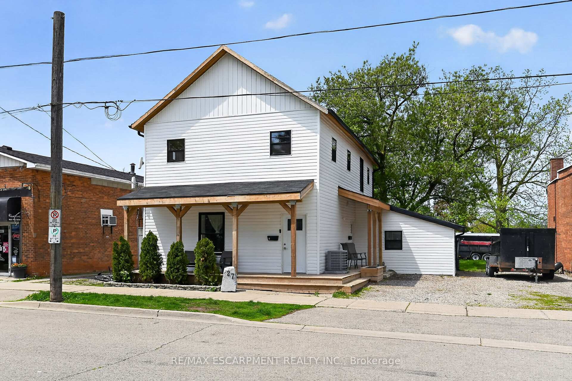 27 CAYUGA Street N, Haldimand, ON N0A 1E0, Haldimand — photo 1