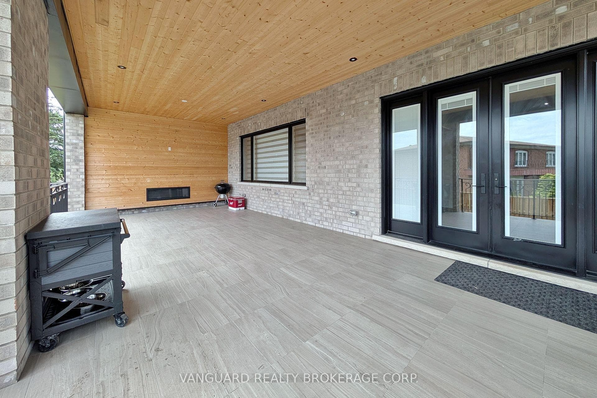 1212 Dufferin Street, Toronto, ON M6H 4C1, Toronto W02 — photo 1