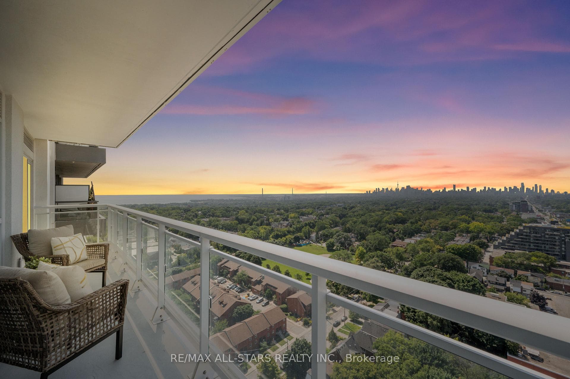 286 Main Street 2301, Toronto, ON M4C 0B3, Toronto E02 — photo 1