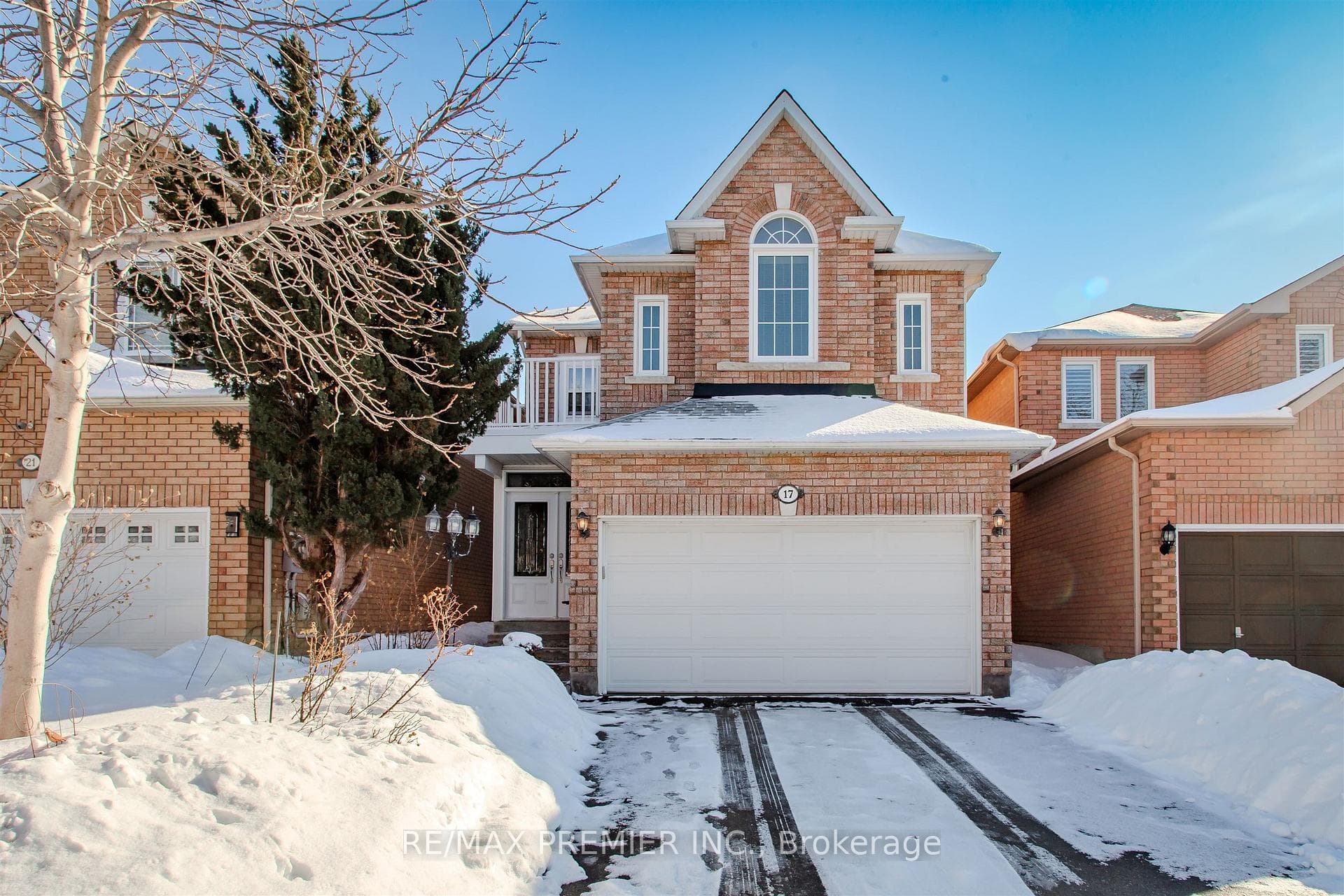 17 Villandry Crescent, Vaughan, ON L6A 2R2, Vaughan — photo 1