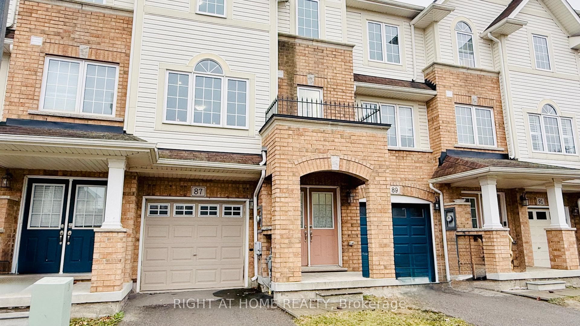 87 Mayland Trail, Hamilton, ON L8J 0G4, Hamilton — photo 1