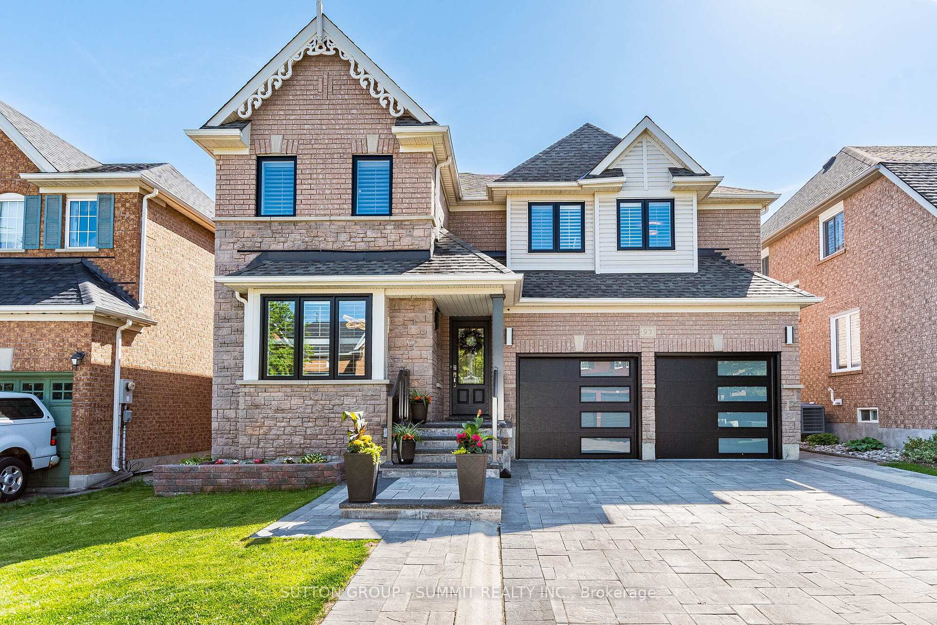 97 GRIST MILL Drive, Halton Hills, ON L7G 6B7, Halton Hills — photo 1