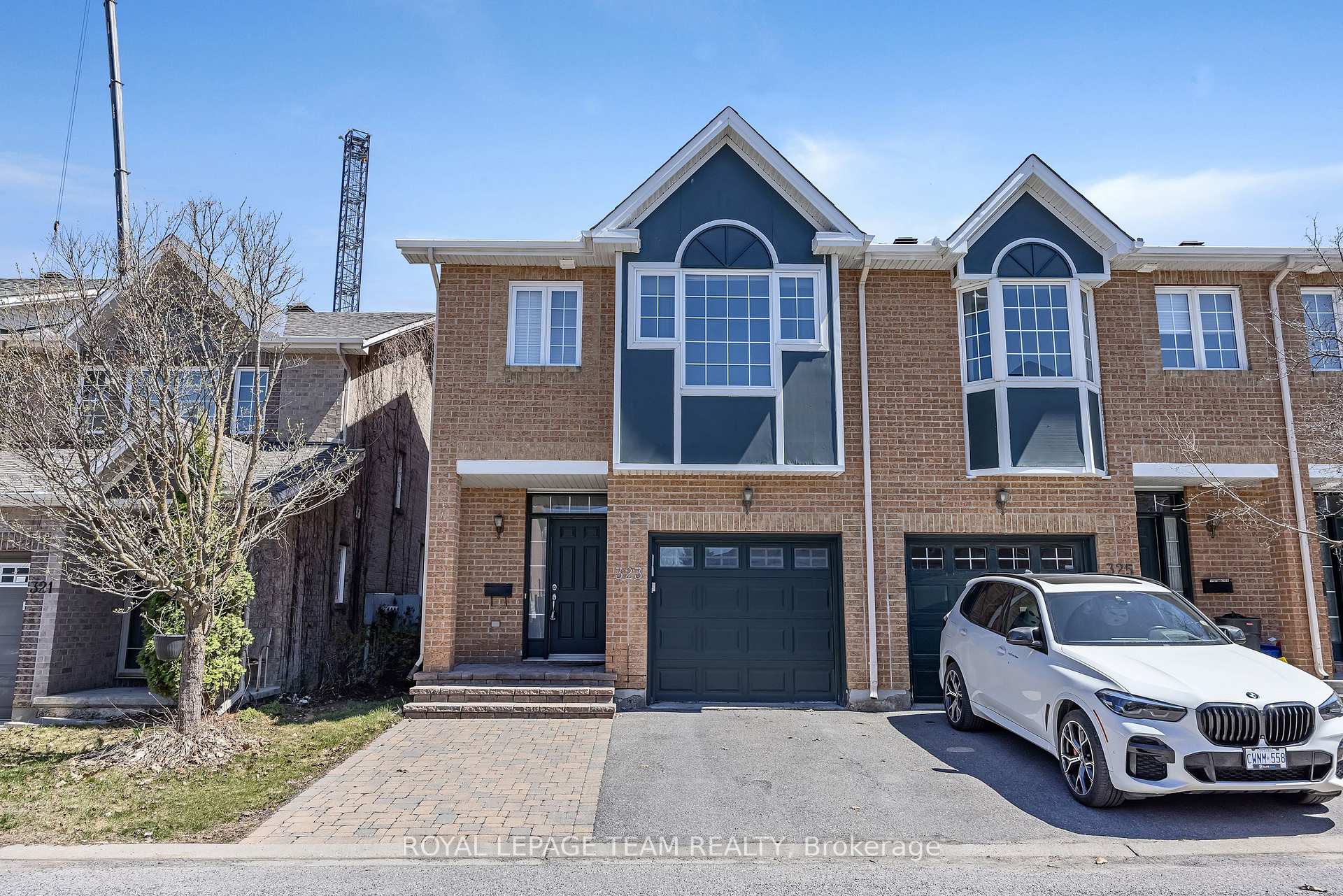 323 Freedom Private, Alta Vista and Area, ON K1G 6W3, Alta Vista and Area — photo 1