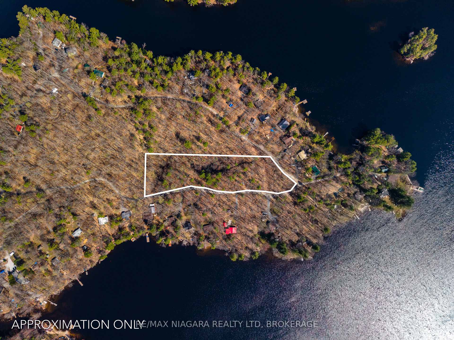 127 Oak Shores Lane, Frontenac, ON K0H 2V0, Frontenac — photo 1