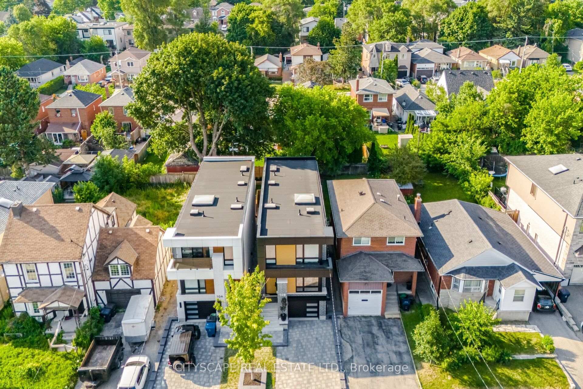 10A Holmstead Avenue, Toronto, ON M4B 1T1, Toronto E03 — photo 1
