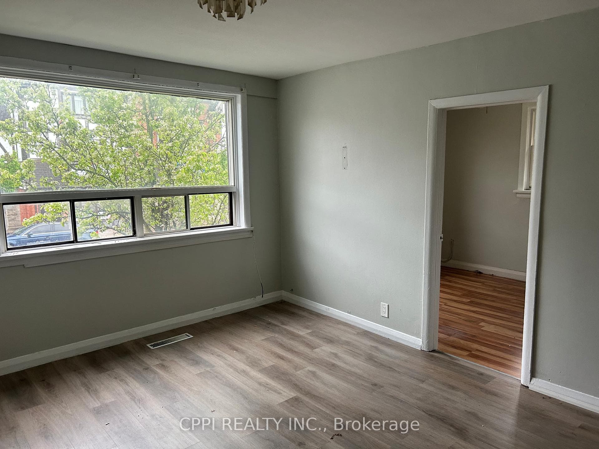 106 Old Kingston Road 201, Ajax, ON L1T 2Z9, Ajax — photo 1
