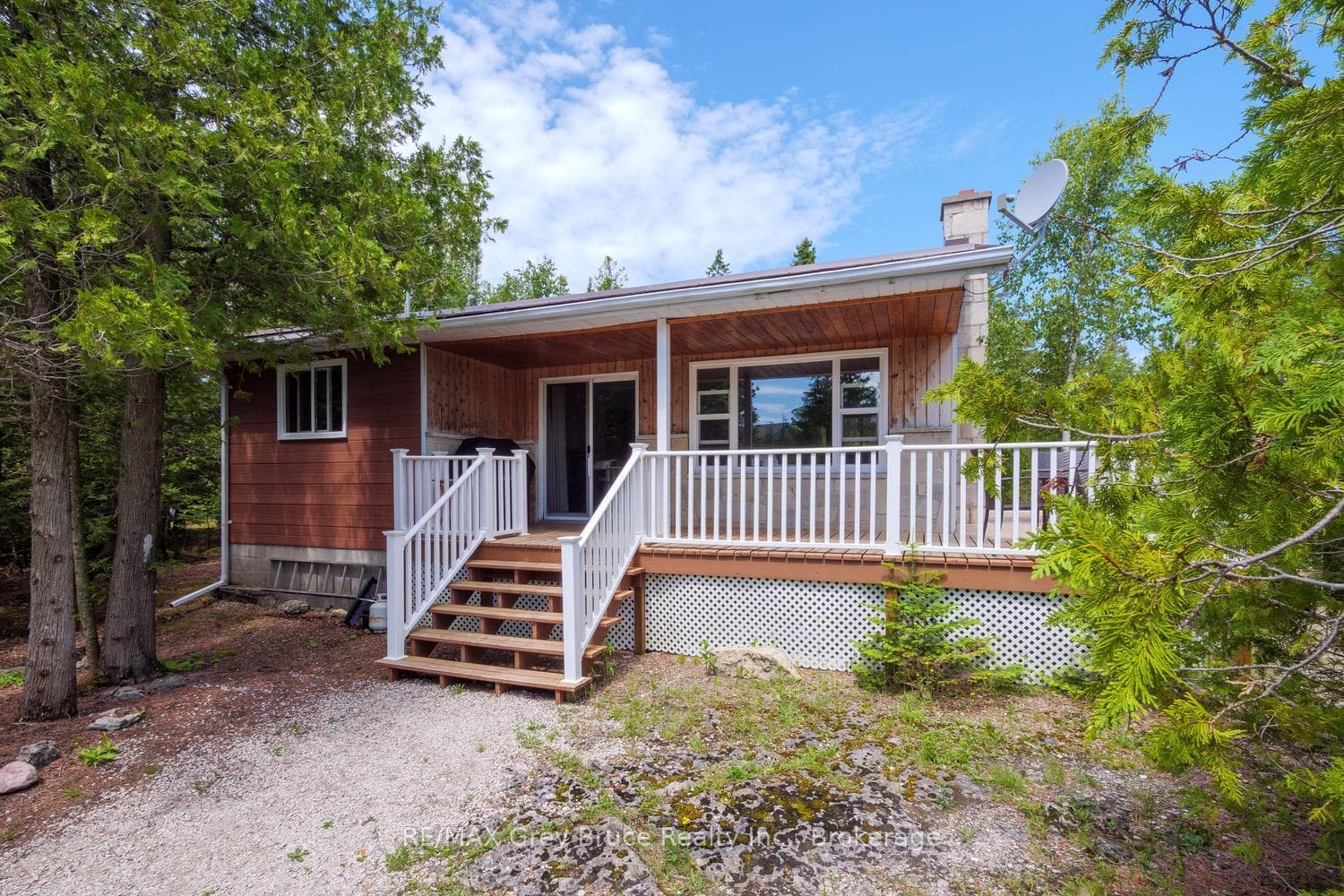 259 Bradley Drive, Northern Bruce Peninsula, ON N0H 1Z0, Northern Bruce Peninsula — photo 1