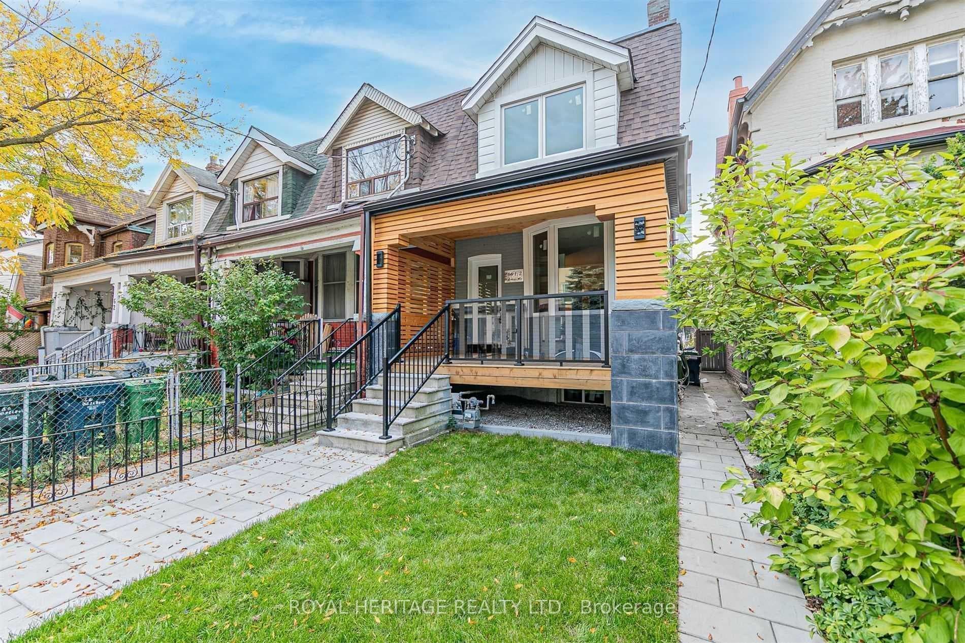 66a Bellevue Avenue, Toronto, ON M5T 2N4, Toronto C01 — photo 1