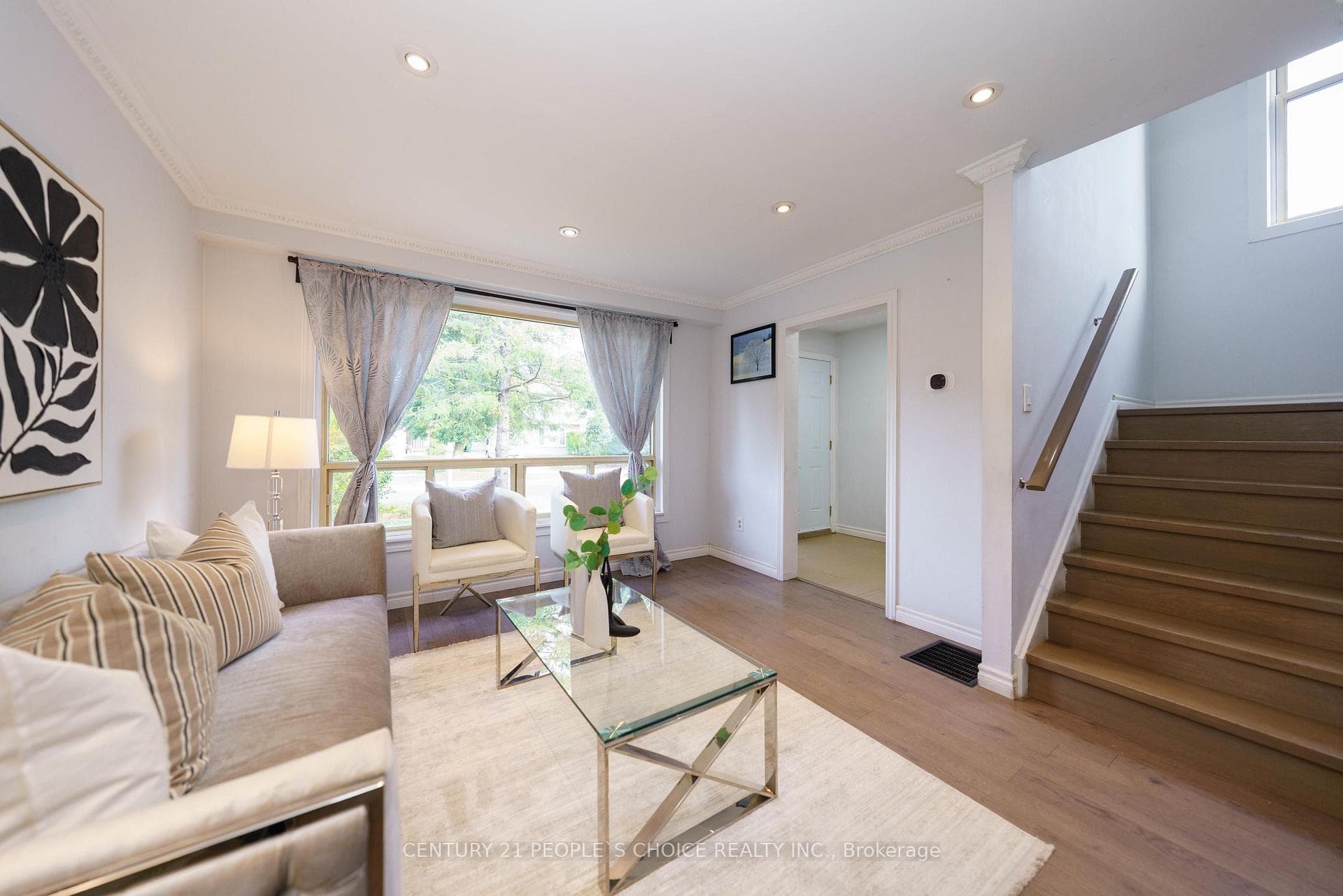 172 Hollyberry Trail, Toronto, ON M2H 2P4, Toronto C15 — photo 1