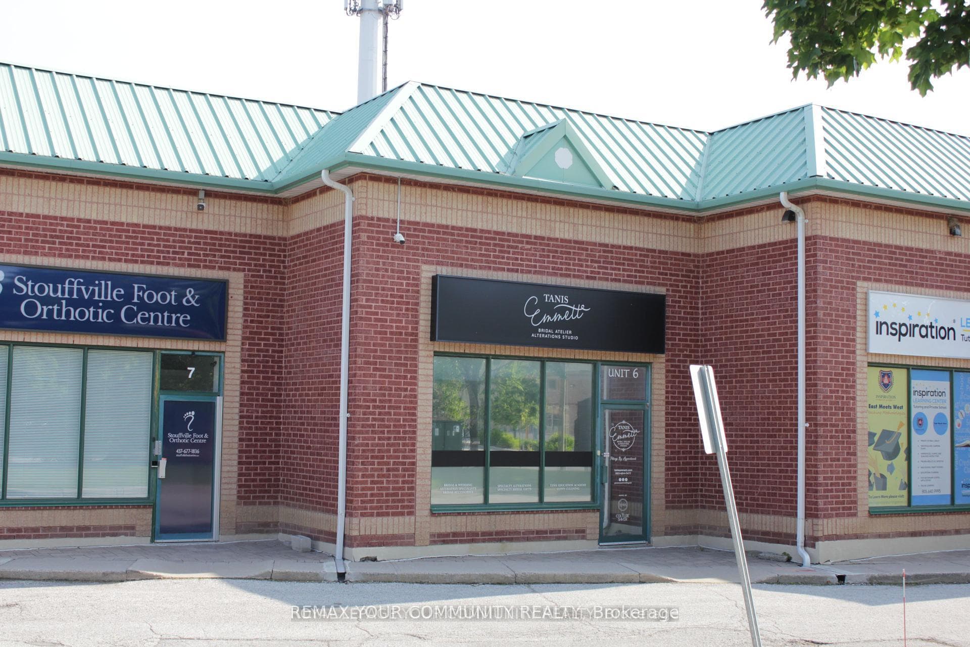 100 Ringwood Drive 6, Whitchurch-Stouffville, ON L4A 1A9, Whitchurch-Stouffville — photo 1
