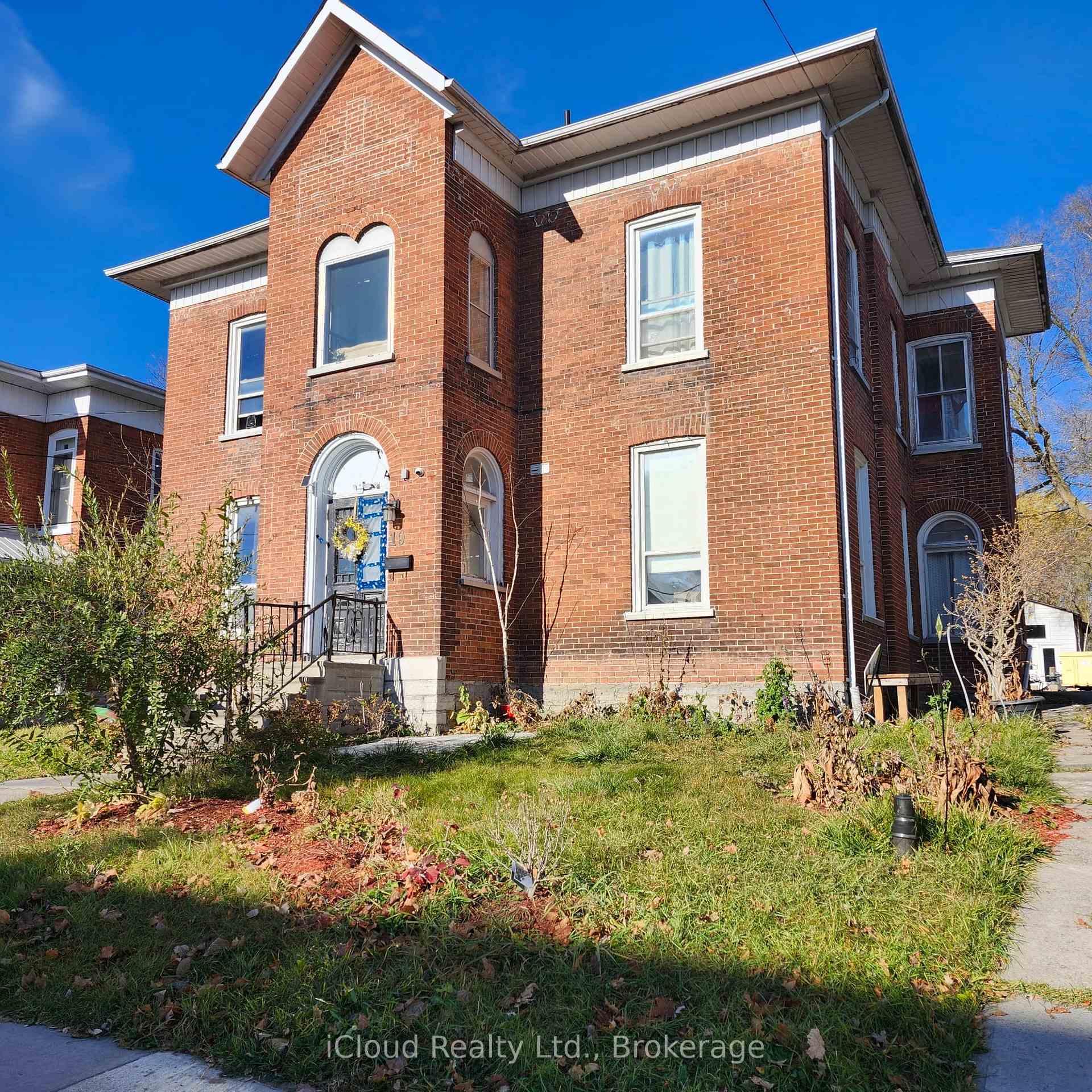 19 Bridge Street W, Greater Napanee, ON K7R 2C2, Greater Napanee — photo 1