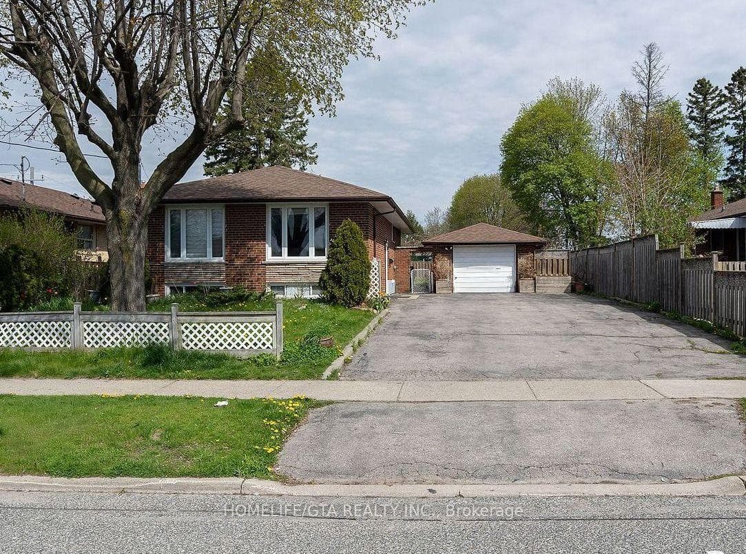 32 Brimorton Drive, Toronto, ON M1P 3Y9, Toronto E09 — photo 1