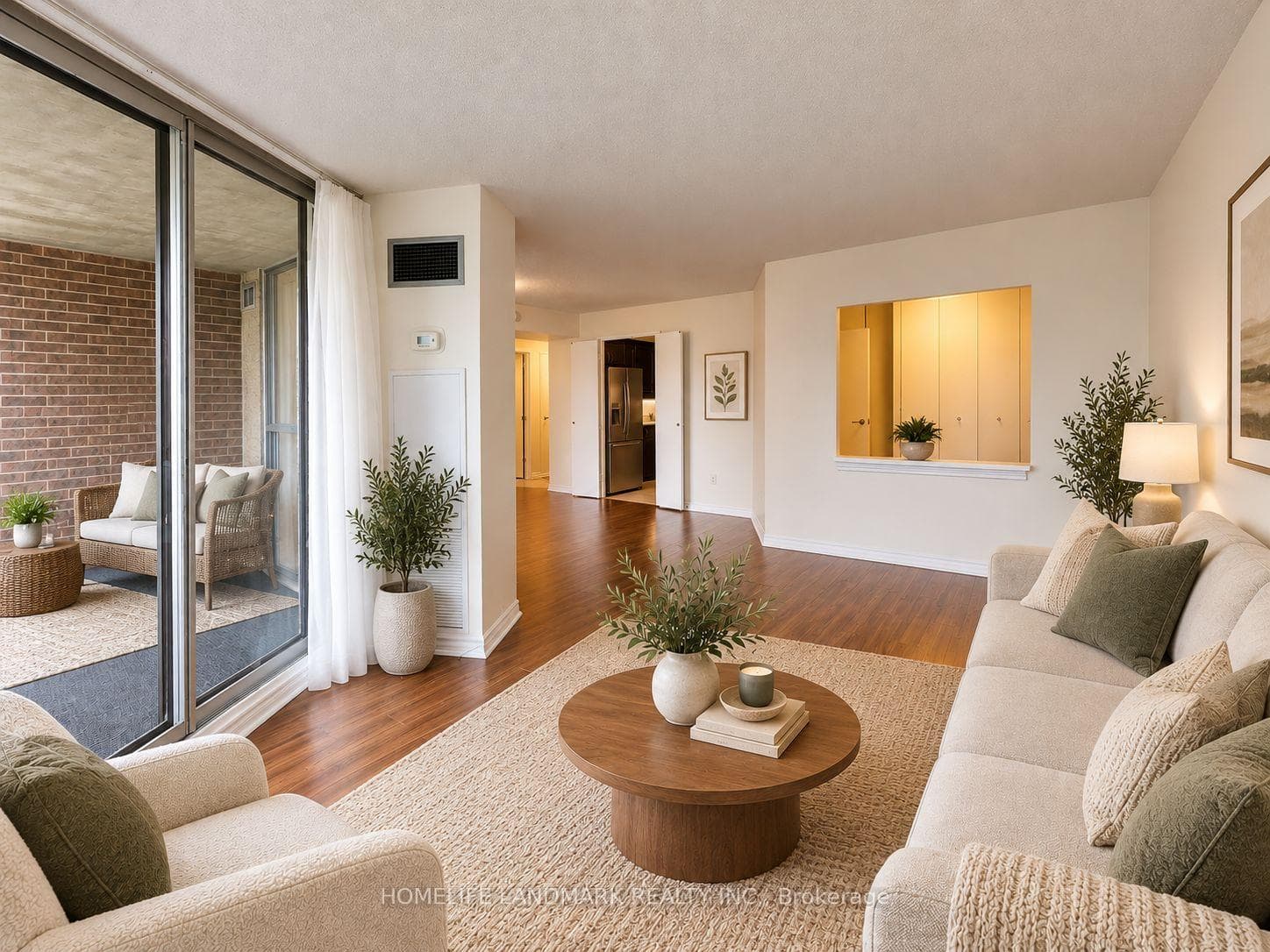 50 Elm Drive E 910, Mississauga, ON L5A 3X2, Mississauga — photo 1
