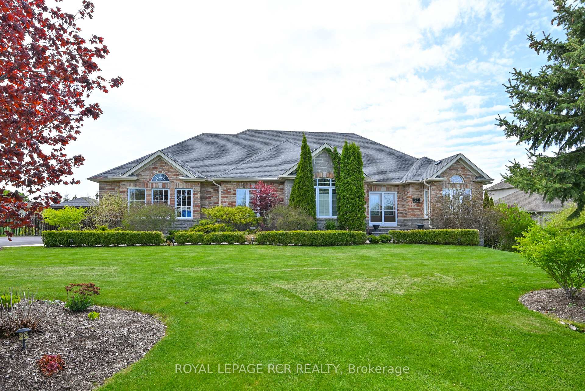 27 Island Lake Road, Mono, ON L9W 5K3, Mono — photo 1