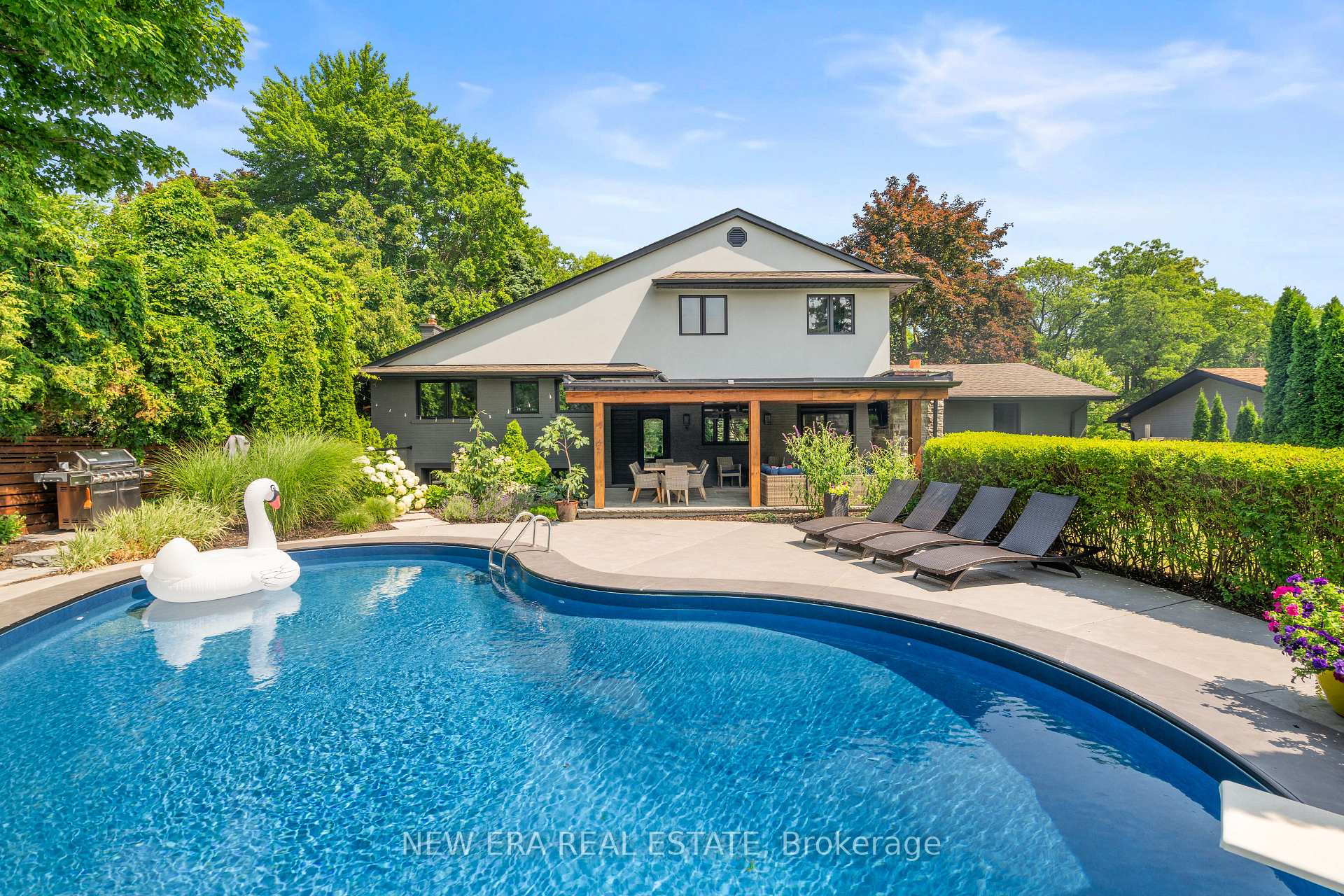 261 Pinetree Way, Mississauga, ON L5G 2R4, Mississauga — photo 1