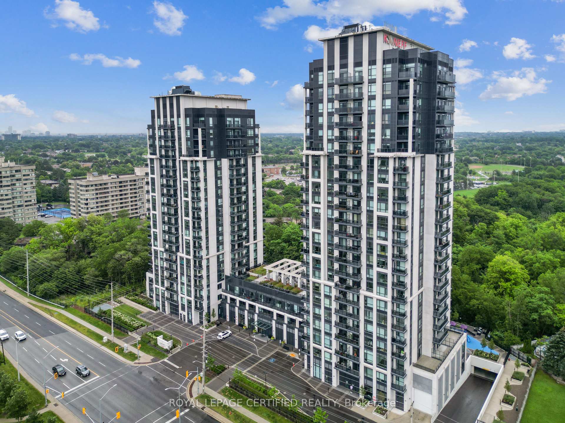 202 Burnhamthorpe Road E 1803, Mississauga, ON L5A 4L4, Mississauga — photo 1