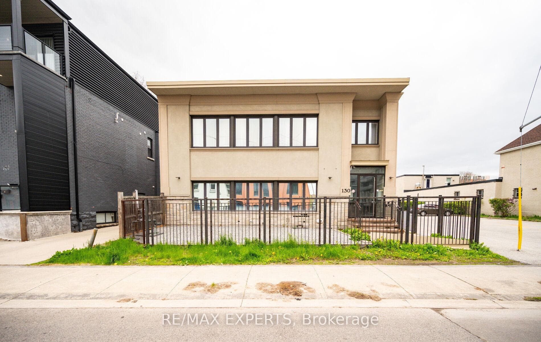 130 Wellington Street N 203, Hamilton, ON L8R 1N3, Hamilton — photo 1