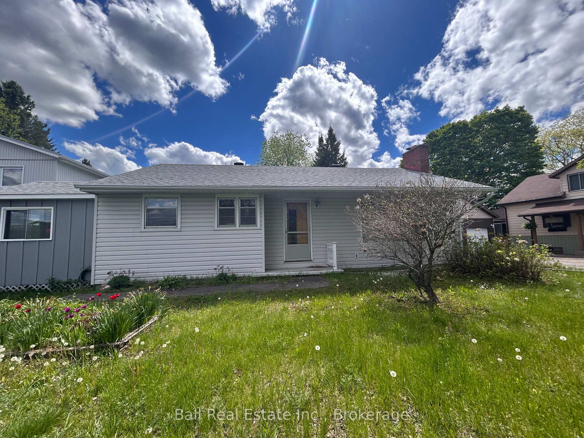 488 Hastings Street N, Bancroft, ON K0L 1C0, Bancroft — photo 1