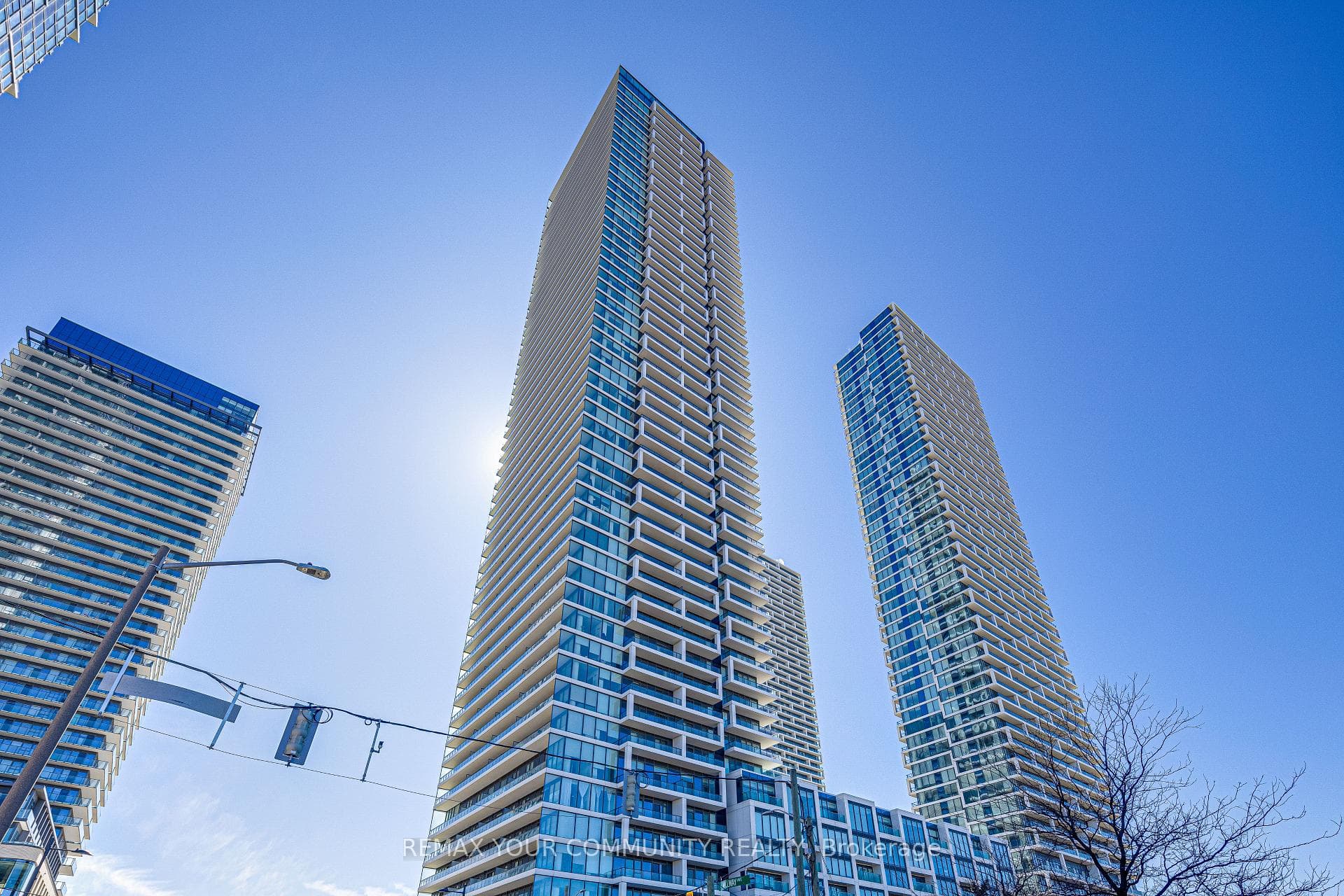 950 Portage Parkway 3912, Vaughan, ON L4K 0J7, Vaughan — photo 1