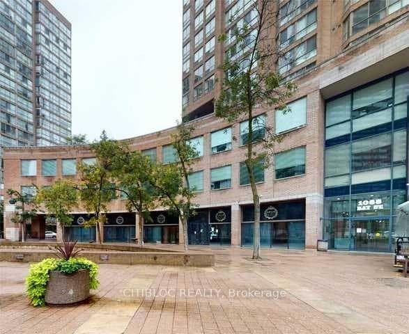 1033 Bay Street 306, Toronto, ON M5S 3A5, Toronto C01 — photo 1
