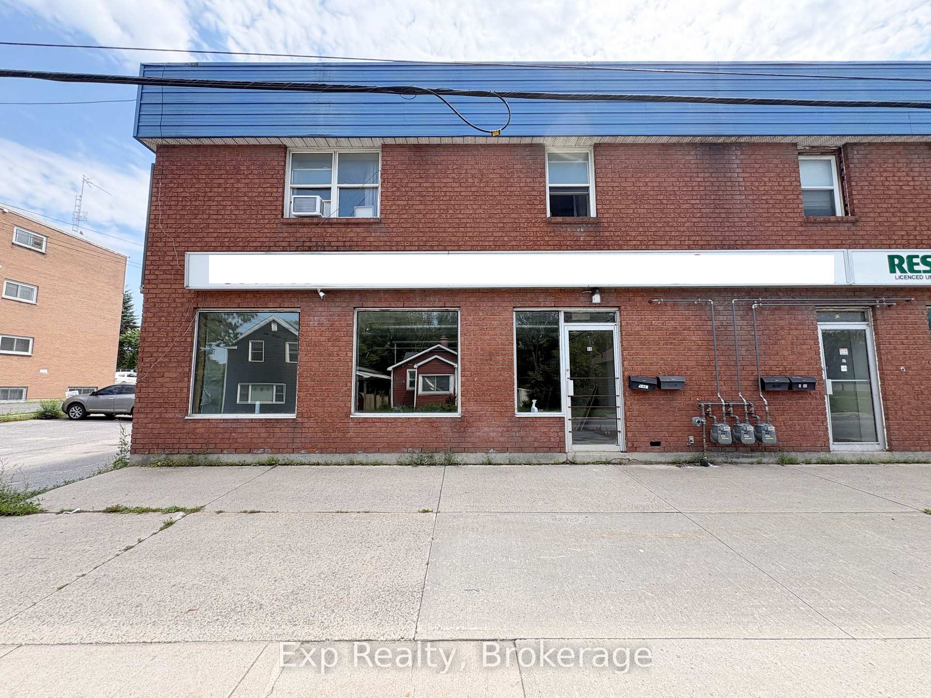 60 Concession Street, Kingston, ON K7K 2A6, Kingston — photo 1