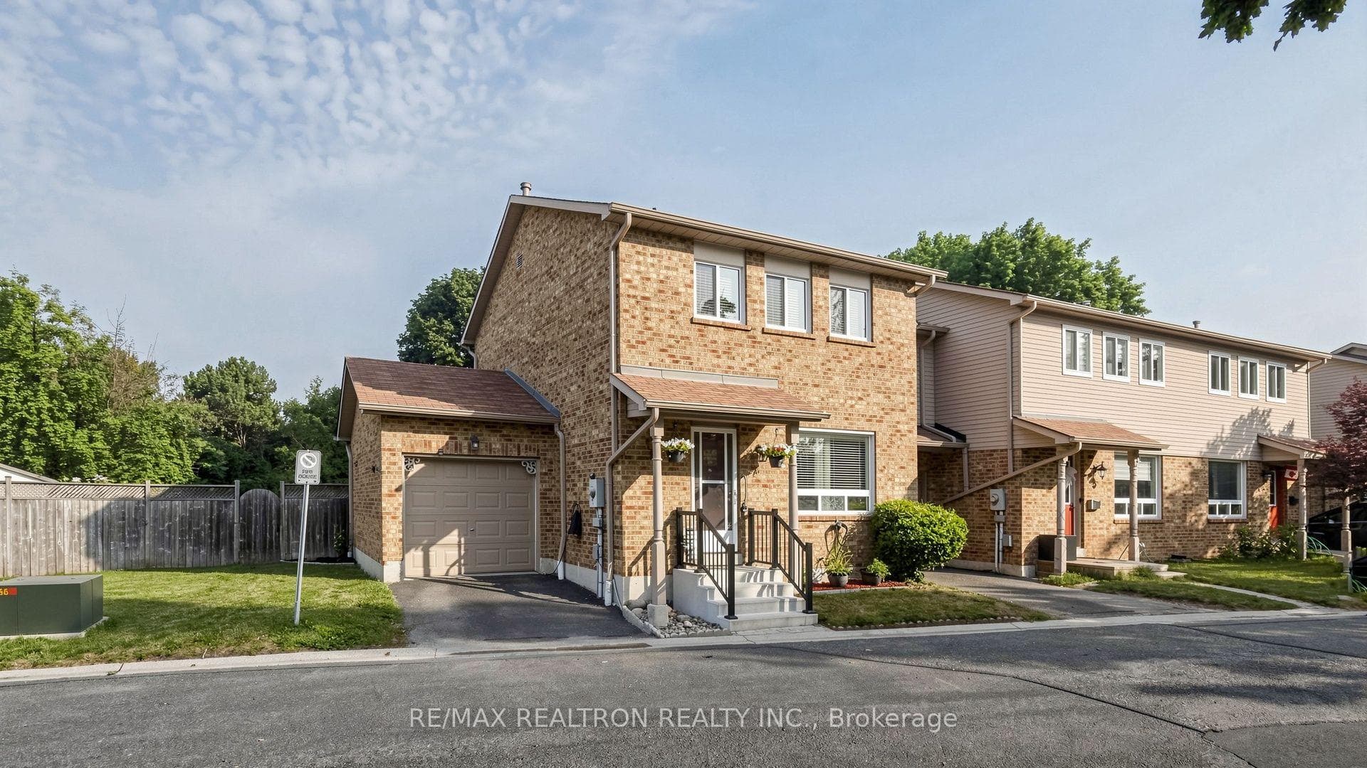 1640 Nichol Avenue 4, Whitby, ON L1N 8P5, Whitby — photo 1