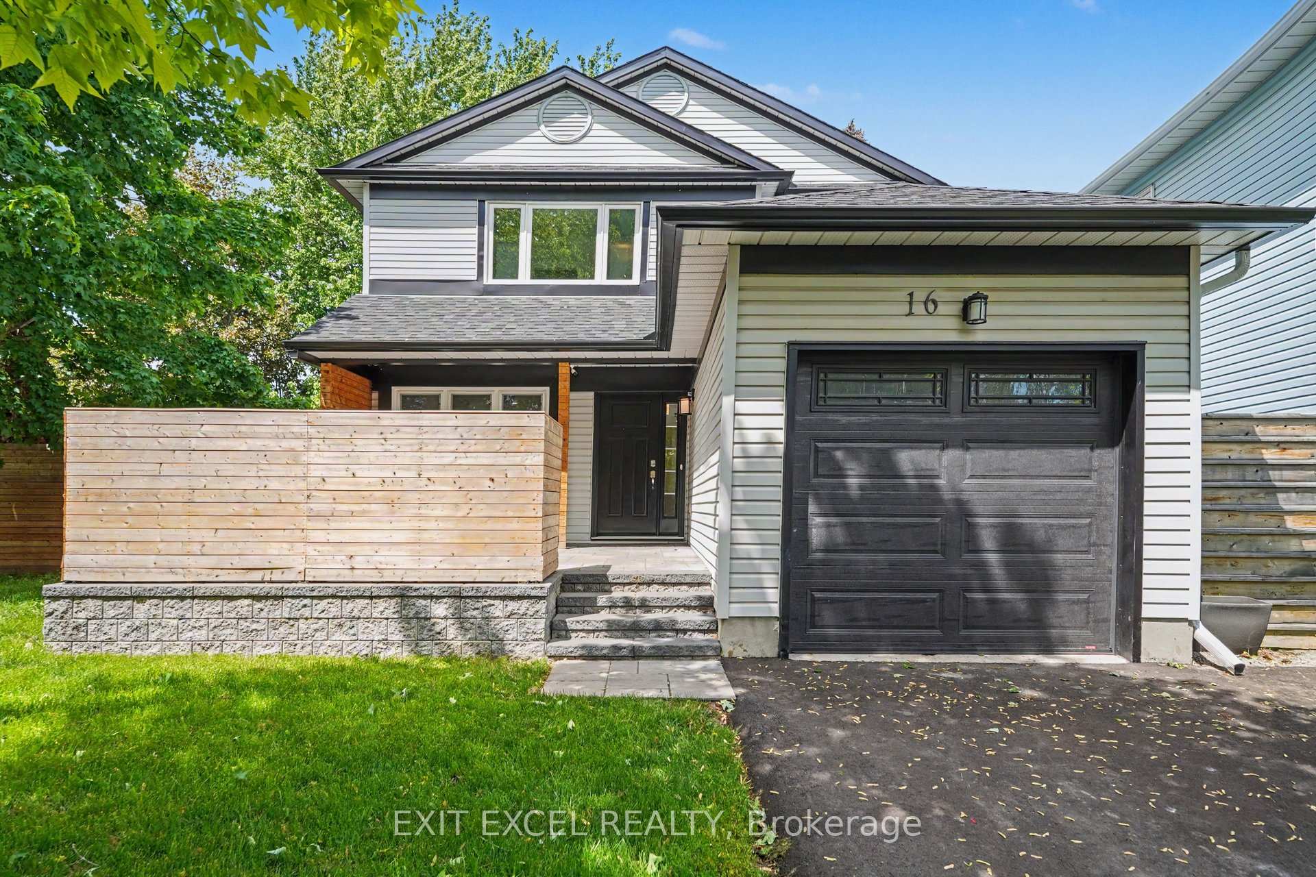 16 Lima Way, Barrhaven, ON K2J 3G6, Barrhaven — photo 1