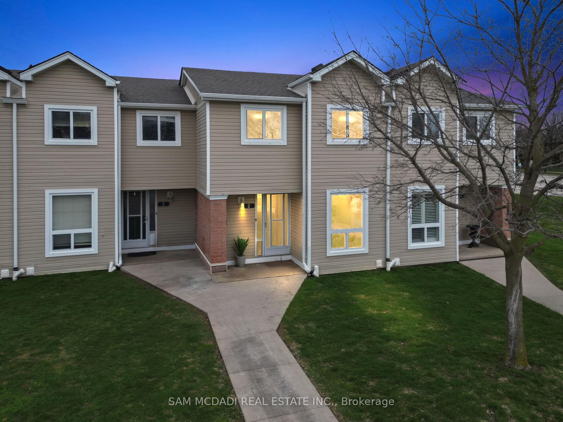 160 Rittenhouse Road 2, Kitchener, ON N2E 3E9, Kitchener — photo 1