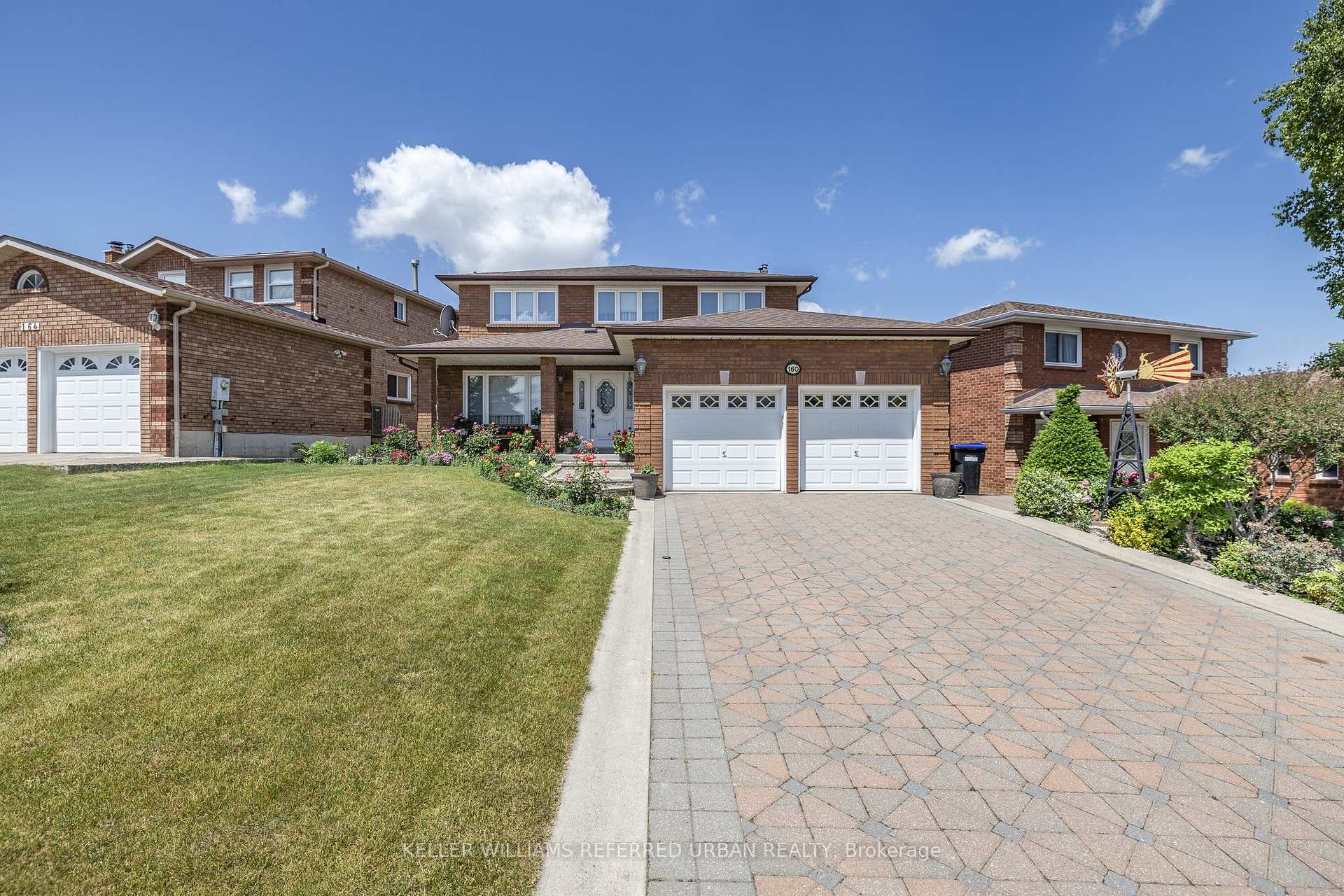 160 Miller Park Avenue, Bradford West Gwillimbury, ON L3Z 2K3, Bradford West Gwillimbury — photo 1
