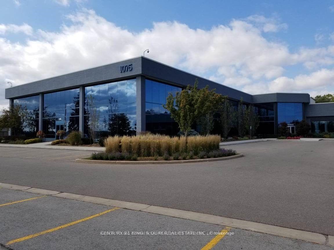 1075 North Service Road W 107-108, Oakville, ON L6M 2G2, Oakville — photo 1