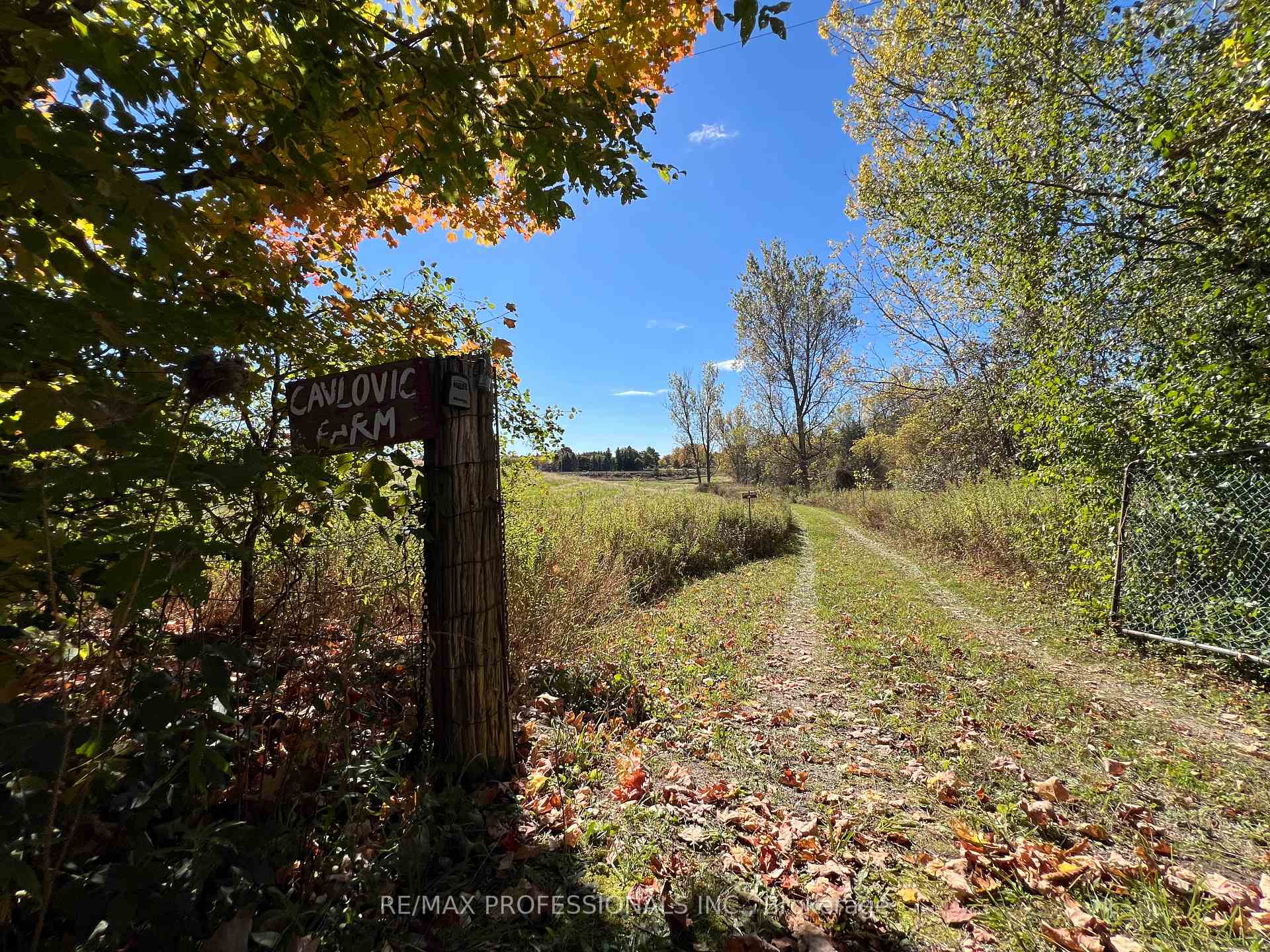 14070 DUBLIN Line, Halton Hills, ON L7J 2L9, Halton Hills — photo 1