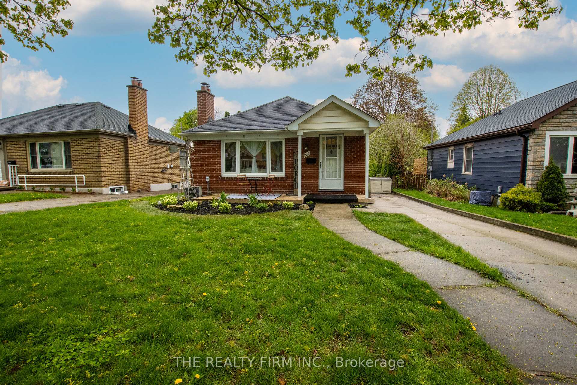 1319 Wilton Avenue, London East, ON N5W 2H5, London East — photo 1
