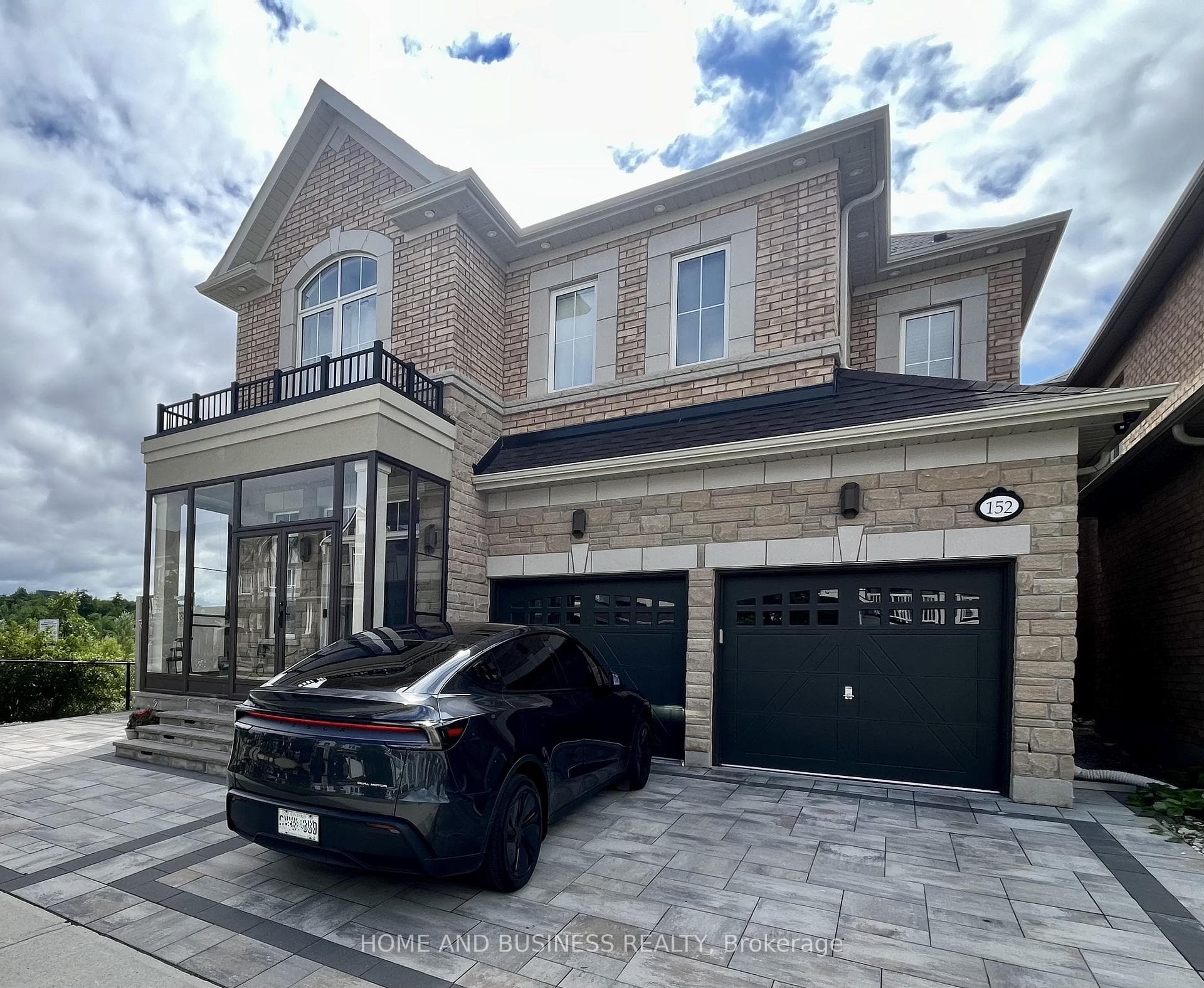 152 MARVIN Avenue, Oakville, ON L6H 0Z7, Oakville — photo 1