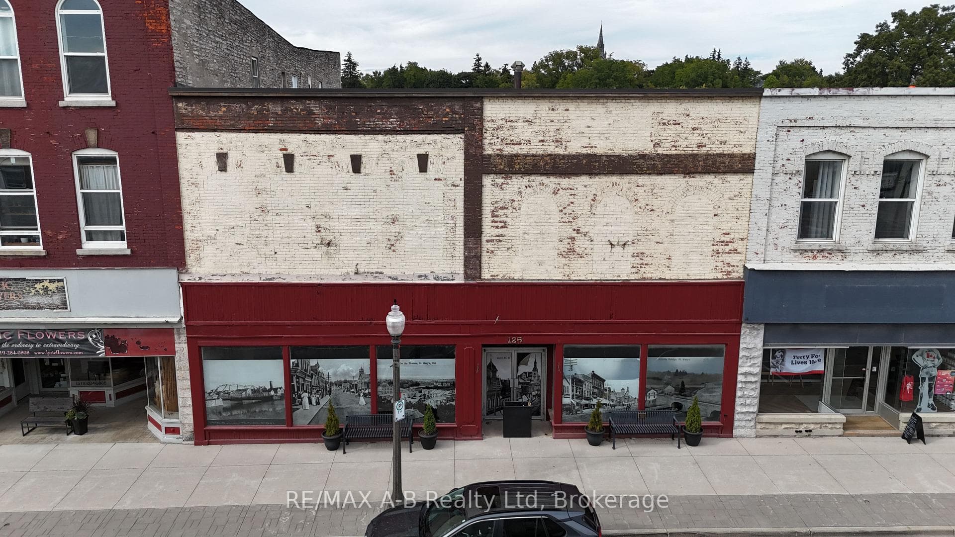 125 QUEEN Street E, St. Marys, ON N4X 1C4, St. Marys — photo 1