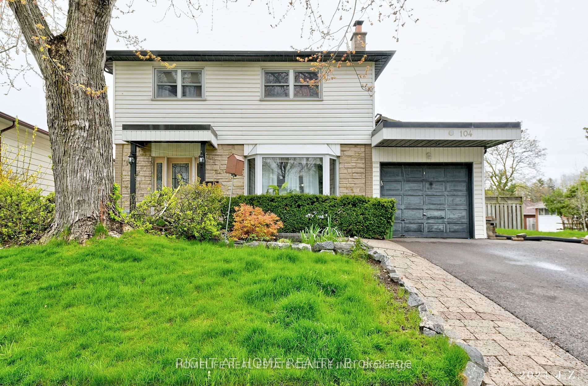 104 Pegasus Trail, Toronto, ON M1G 3P1, Toronto E09 — photo 1
