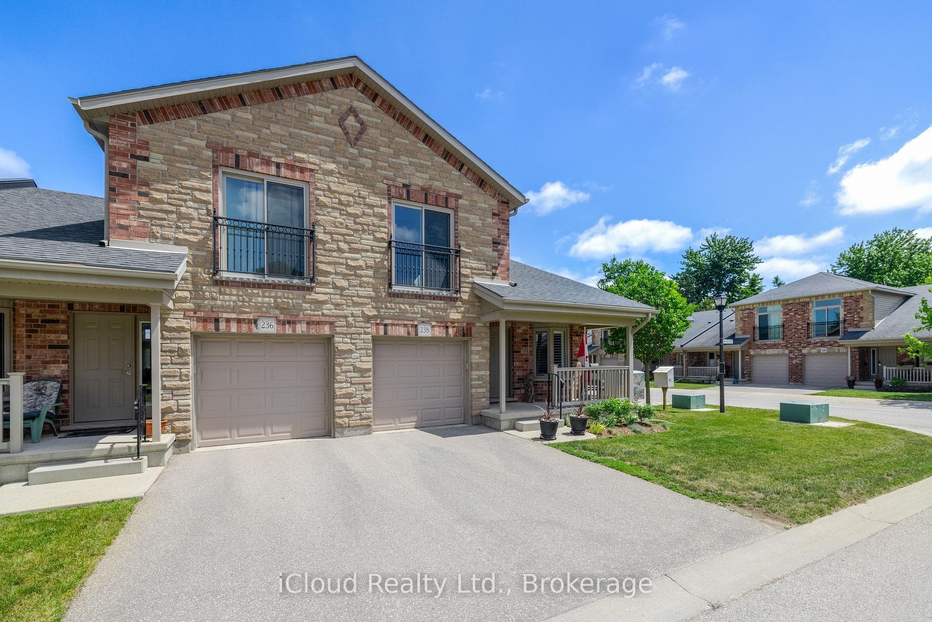 50 Galt Road 238, Stratford, ON N5A 0B2, Stratford — photo 1
