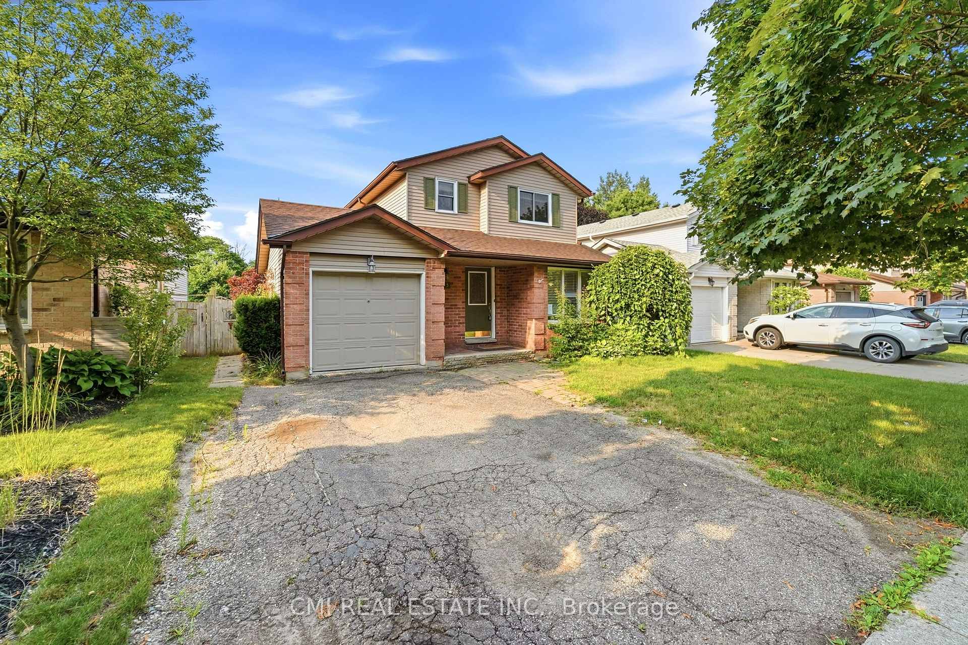 155 Foxhunt Road, Waterloo, ON N2K 2R8, Waterloo — photo 1