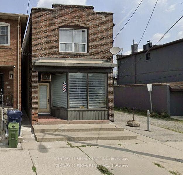 577 Vaughan Road, Toronto, ON M6C 2R4, Toronto C03 — photo 1