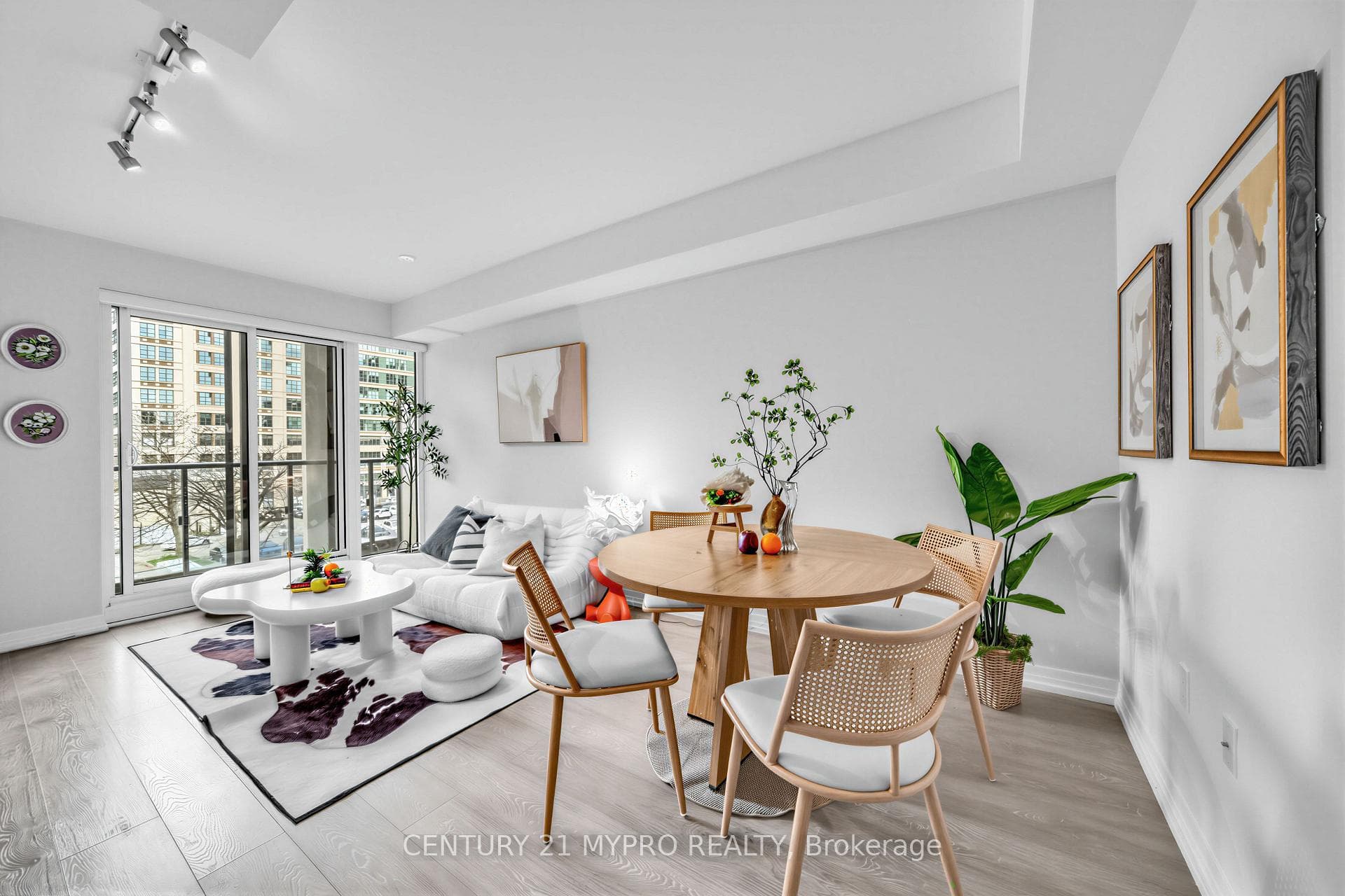 251 Jarvis Street 315, Toronto, ON M5B 0C3, Toronto C08 — photo 1