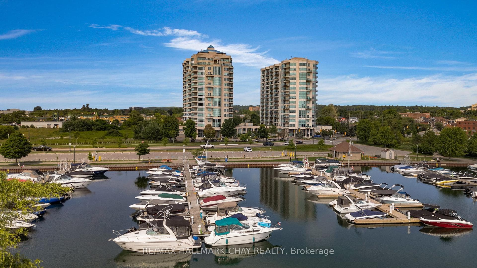 6 Toronto Street 302, Barrie, ON L4N 9R2, Barrie — photo 1