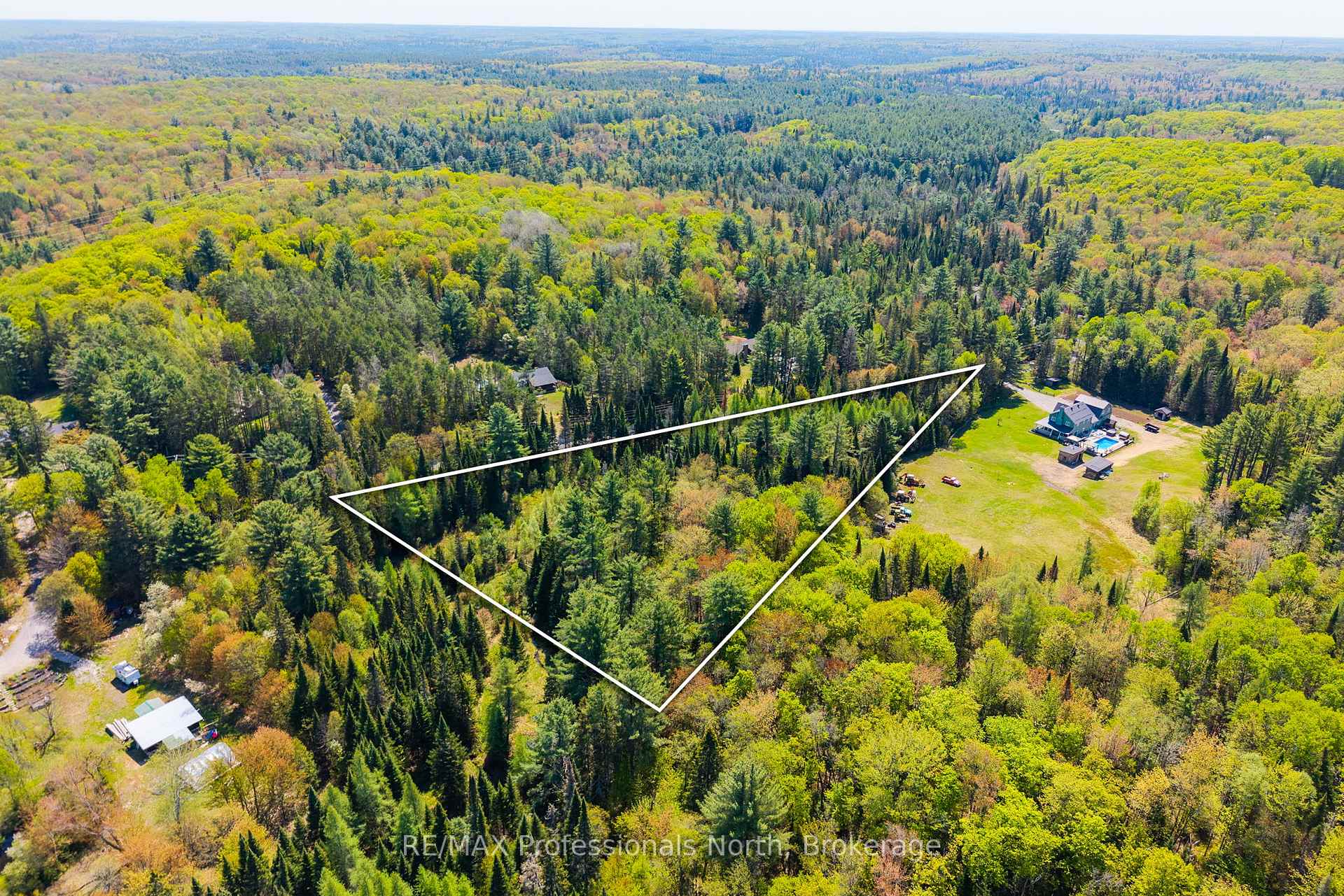 3116 Old Muskoka Road, Huntsville, ON P0B 1M0, Huntsville — photo 1