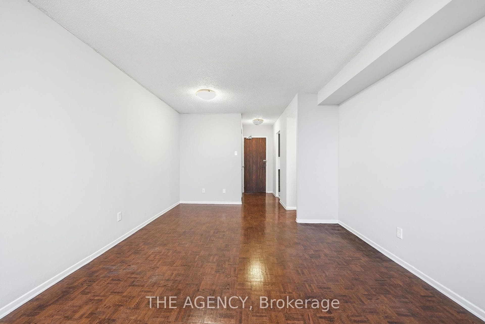 2350 Dundas Street W 2204A, Toronto, ON M6P 4B1, Toronto W02 — photo 1