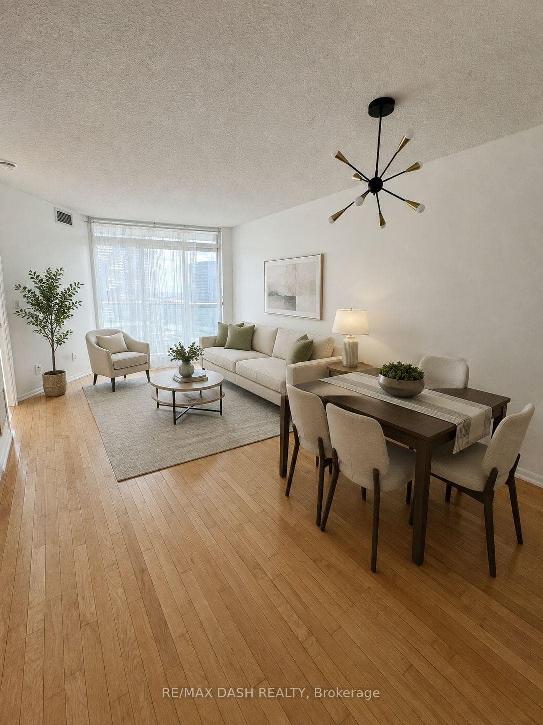 18 Yonge Street 2809, Toronto, ON M5E 1Z8, Toronto C01 — photo 1