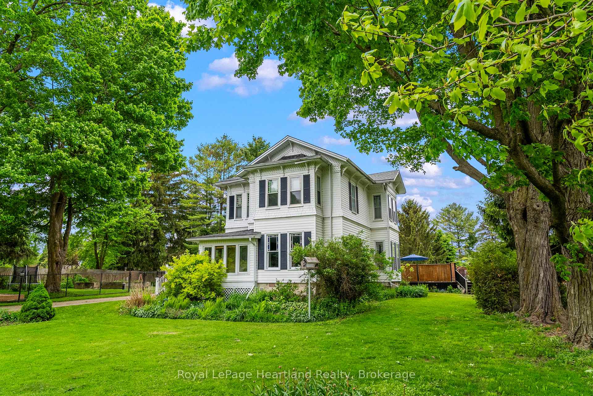 1047 GIBSON Street, Howick, ON N0G 2X0, Howick — photo 1