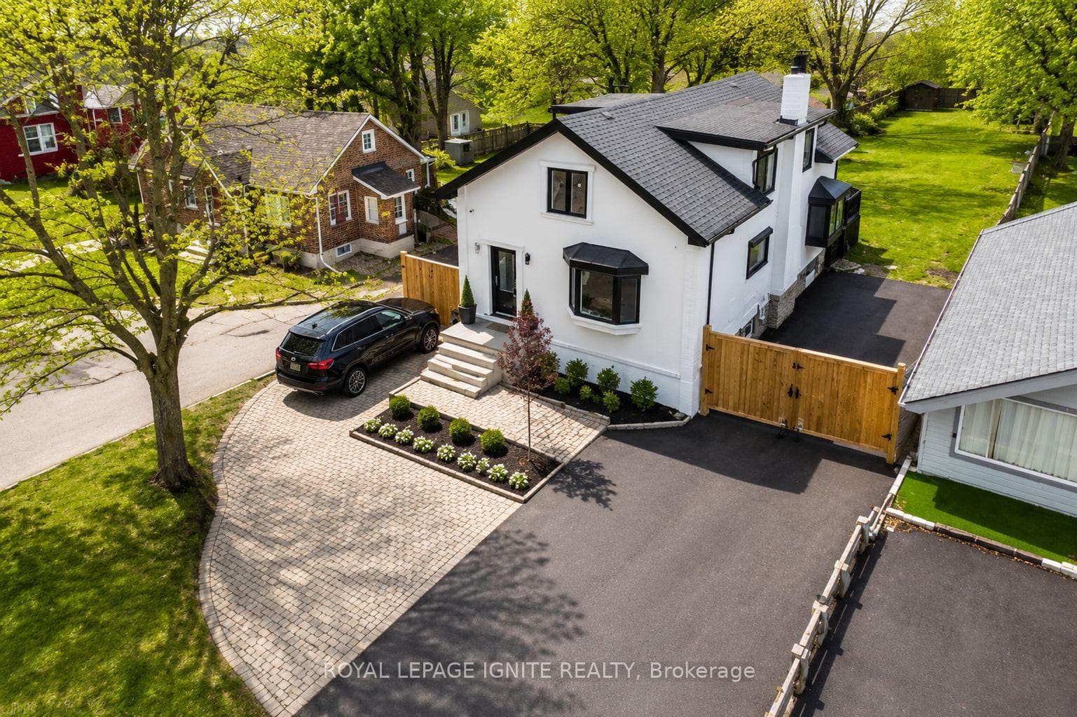 515 Kingston Road W, Ajax, ON L1S 6M1, Ajax — photo 1