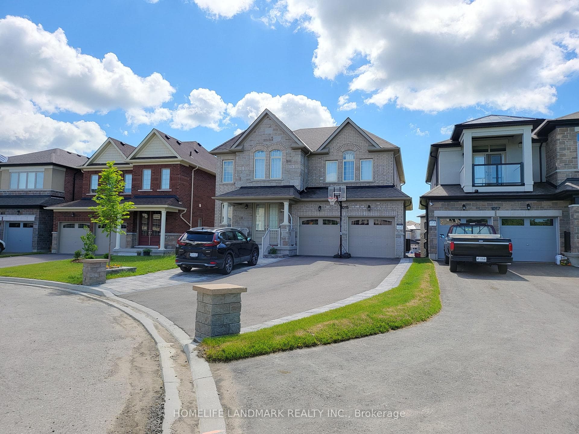 1015 Kingpeak Crescent Bsmt, Pickering, ON L1V 2P8, Pickering — photo 1