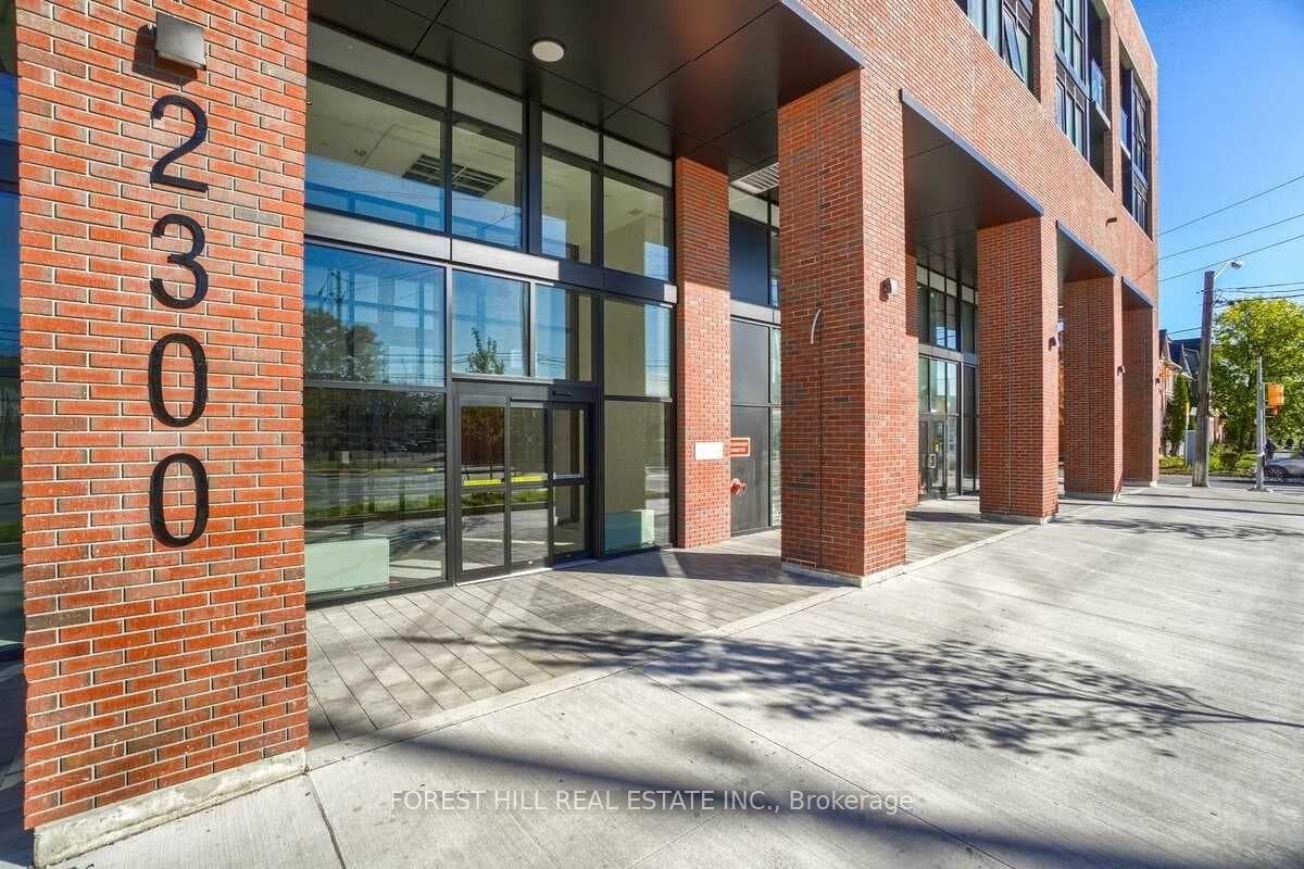 2300 St. Clair Avenue W 1009, Toronto, ON M6N 0B3, Toronto W02 — photo 1